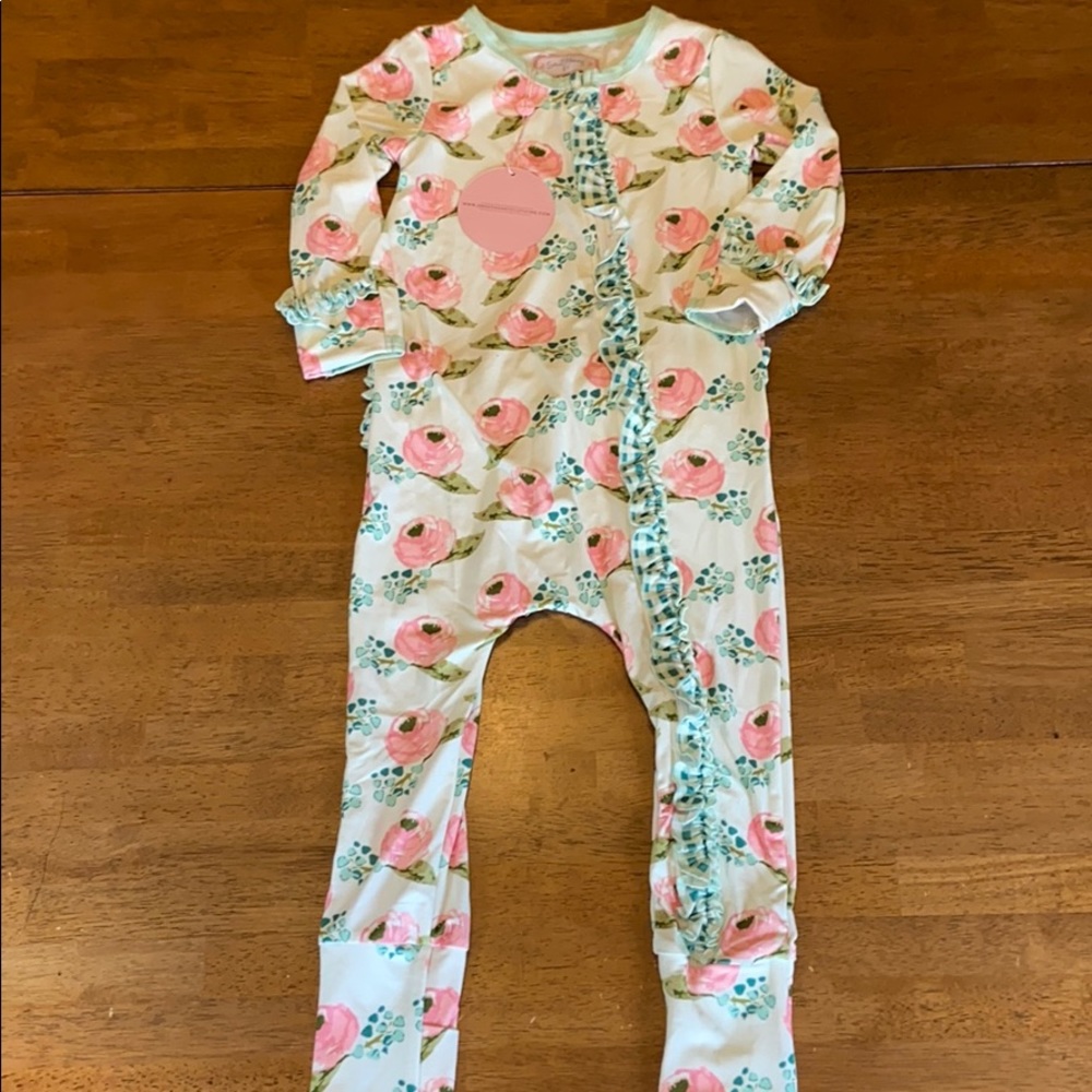 Sweethoney Layette
